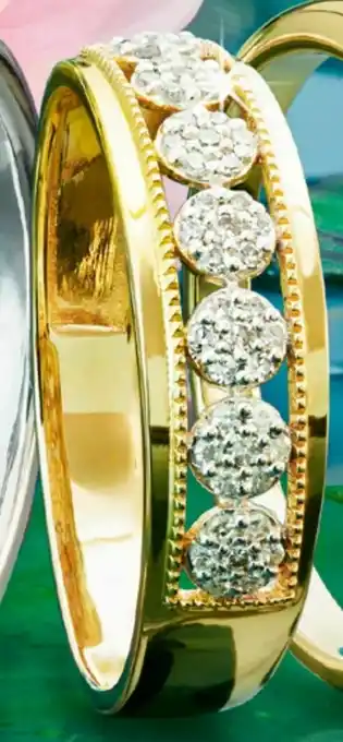 Guldfynd Ring i 18K guld med 49 diamanter 0,13 ct erbjuda