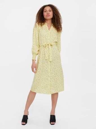 Vero Moda Kort klänning erbjuda
