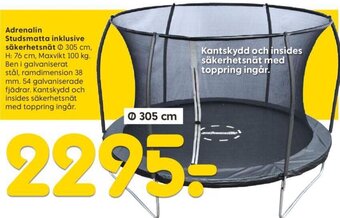 Rusta Adrenalin Studsmatta inklusive säkerhetsnät erbjuda