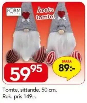 Form Living Tomte, sittande. 50 cm