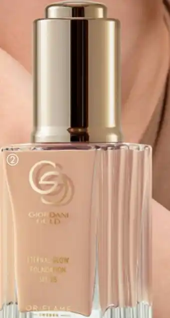 Oriflame Giordani Gold Eternal Glow Foundation SPF 25 erbjuda