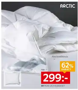 XXXLutz Täcke och kuddeset Arctic erbjuda