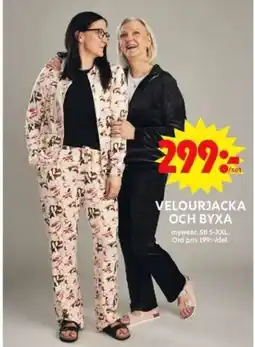 ICA Maxi VELOURJACKA OCH BYXA erbjuda