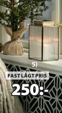 JYSK UVIT lykta, SEK 250 erbjuda