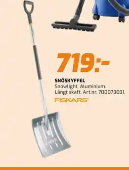 Bolist Snöskyffel fiskars erbjuda