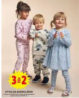 ICA Maxi Utvalda barnkläder erbjuda