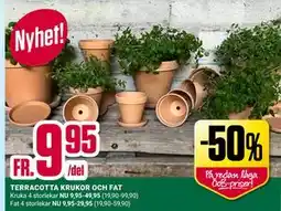 ÖoB TERRACOTTA KRUKOR OCH FAT erbjuda