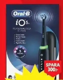 ICA Maxi Oral b eltandborste 105 erbjuda