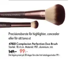 Oriflame Complexion Perfection Duo Brush erbjuda