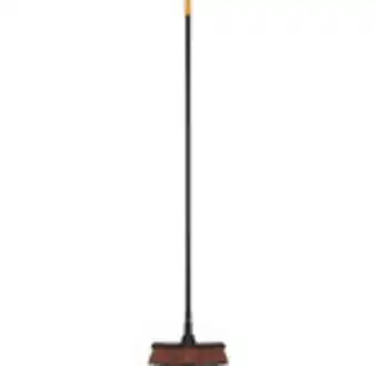 Hornbach Gårdskvast fiskars solid m 38x162cm erbjuda