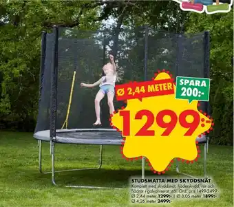 Studsmatta med skyddsnät