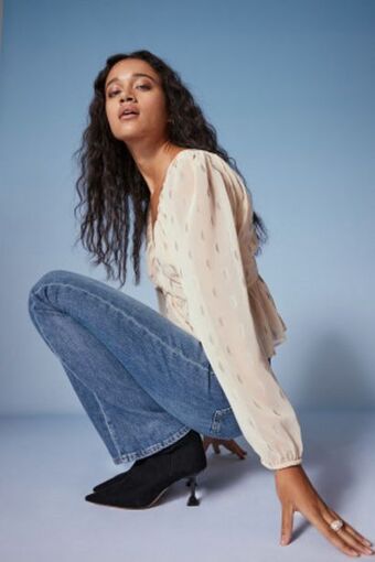 H&M Flared high jeans offer