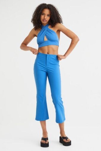 H&M Flared pants offer