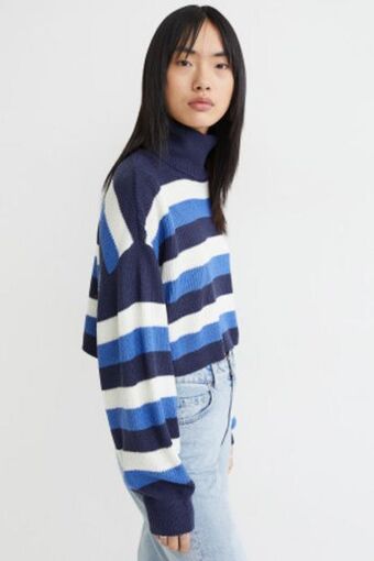 H&M Rib-knit turtleneck sweater offer