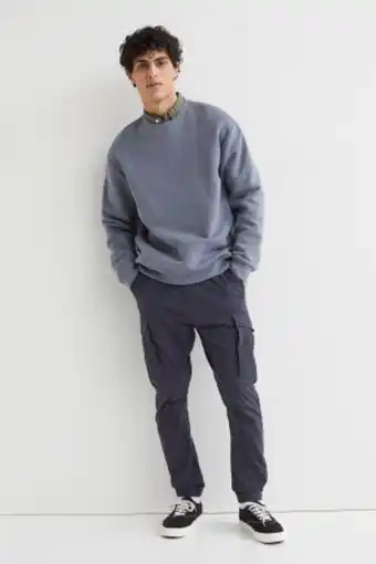 H&M Cargo joggers offer