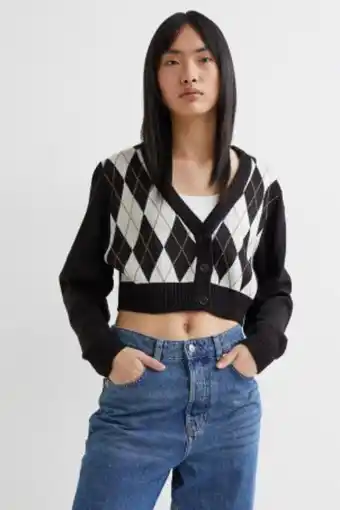 Short cardigan