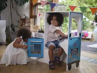 Walmart Plum play 3-in-1 wooden street food truck and kitchen with driving cab, #41108ad83, light-up burners with sound, kitchen uten offer