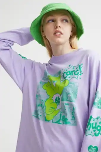 H&M Long-sleeved printed jersey top offer