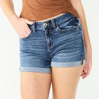 Kohl's Juniors' so® low-rise midi shorts offer