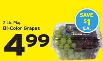Hannaford Bi-color grapes offer