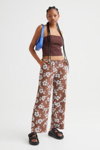 H&M Wide-leg pants offer
