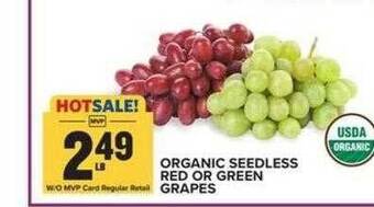 Food Lion Organic seedless red or green grapes offer