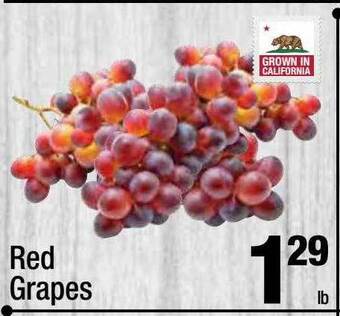 Super King Markets Red grapes offer