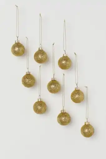 H&M 9-pack small christmas ornaments offer