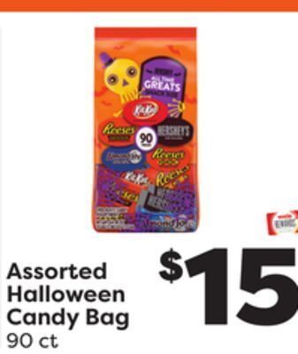 Weis Markets Assorted halloween candy bag offer
