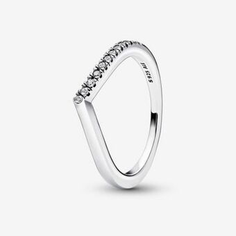 Pandora Pandora timeless wish half sparkling ring offer