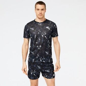 New Balance Printed impact run short sleeve offer