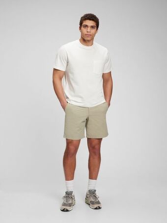 Gap Recycled golf shorts with gapflex offer