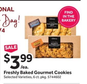 Stop&Shop Freshly baked gourmet cookies offer