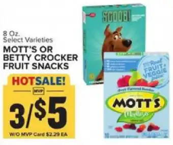 Food Lion Mott's or Bettty Crocker Fruit Snacks 8 oz offer