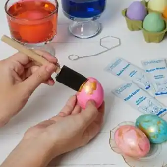 Party City Dudley's razzle dazzle glaze for colored eggs refill packets, 4ct offer