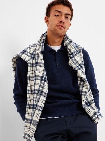 Gap Recycled polo sweater offer