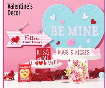 Dollar General Valentine's decor offer