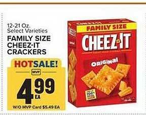 Food Lion Family size cheez-it crackers offer
