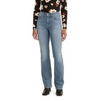 Kohl's Women's levi's® classic bootcut jeans offer