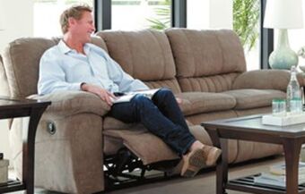 Boscov's Richmond dual reclining sofa offer