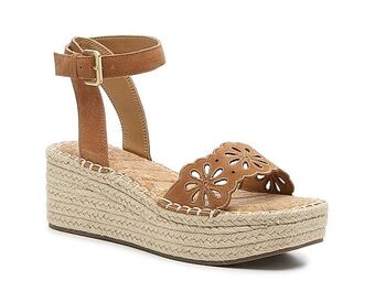 DSW Fentisa sandal offer