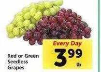Safeway Red or green seedless grapes offer