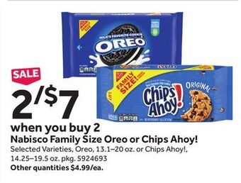 Stop&Shop Nabisco family size oreo or chips ahoy! offer