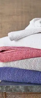 JC Penney Frye and co. textured bath towels offer