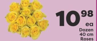 Weis Markets Dozen 40 cm roses offer