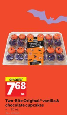 Lidl Two-bite original vanilla & chocolate cupcakes offer