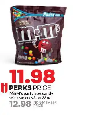 Hy-Vee M & m' s party size candy offer