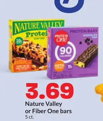 Hy-Vee Nature Valley or Fiber One bars offer