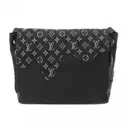 Walmart Pre-Owned LOUIS VUITTON Louis Vuitton Monogram Drip Busa Tokyo NIGO Collaboration... (Good) offer