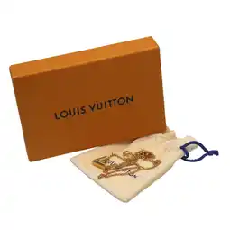 Walmart Pre-Owned LOUIS VUITTON Essential V Necklace GP Gold M61083 LE0250 with exclusive box (Good) offer